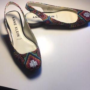 Multi-colored sling back flats